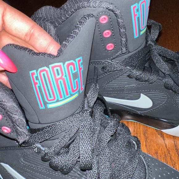 NIKE AIR COMMAND FORCE 'SPURS' Size 8 - Picture 8 of 9